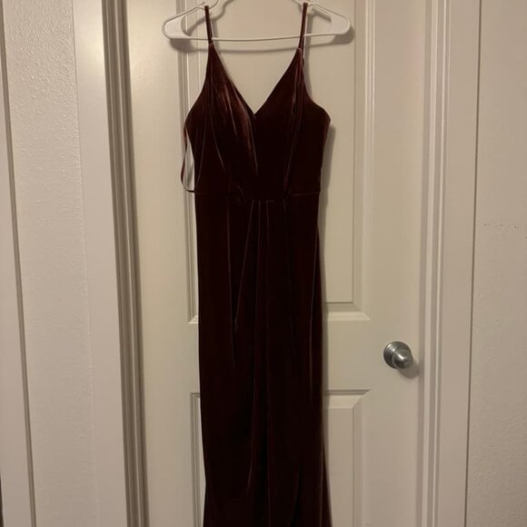 party dress - Picture 1 of 2